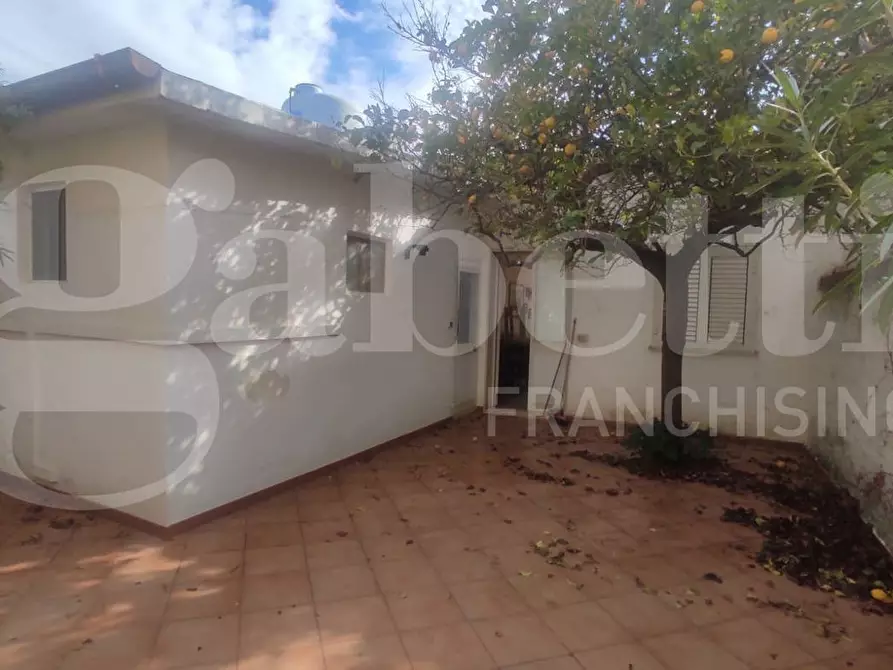 Immagine 19 di Casa indipendente in vendita  in Via CASE MARGI, 24 a Comiso