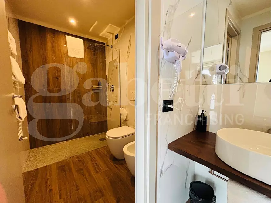 Immagine 34 di Rustico / casale in vendita  in Via Agostino Morando a Roddi