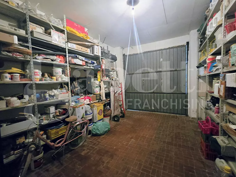 Immagine 46 di Villa in vendita  in Via Roccamassima a Segni