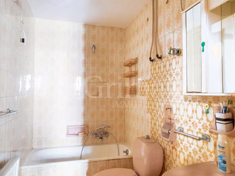 Immagine 4 di Casa indipendente in vendita  in Via Peschiera, 21 a Avola