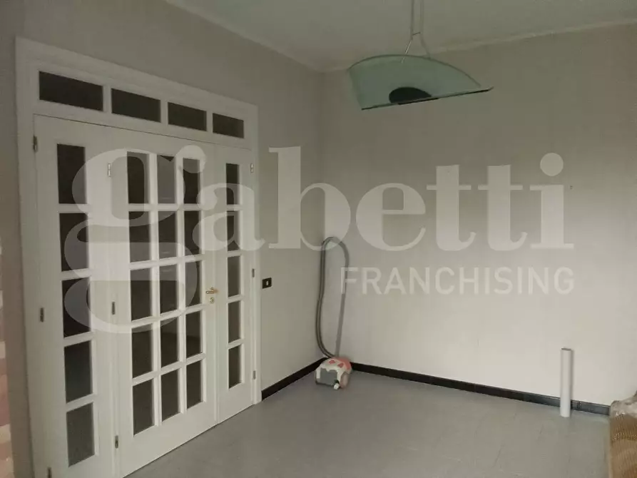 Immagine 6 di Appartamento in vendita  in Viale DELL'INDUSTRIA, 161 a Taranto