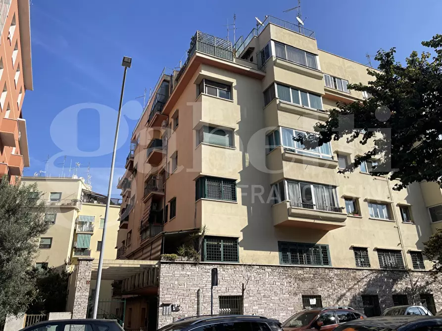 Immagine 35 di Appartamento in vendita  in Via Latina, 45 a Roma