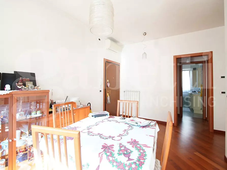 Immagine 3 di Appartamento in vendita  in Via Vallon, . a Venezia