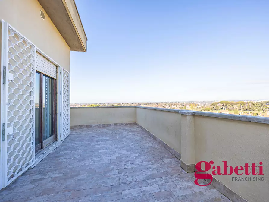 Immagine 35 di Appartamento in vendita  in Via di Selva Nera, 147 a Roma