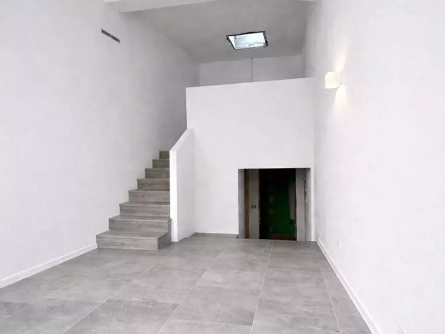 Immagine 2 di Appartamento in vendita  in Via Camillo Casarini, 4 a Bologna