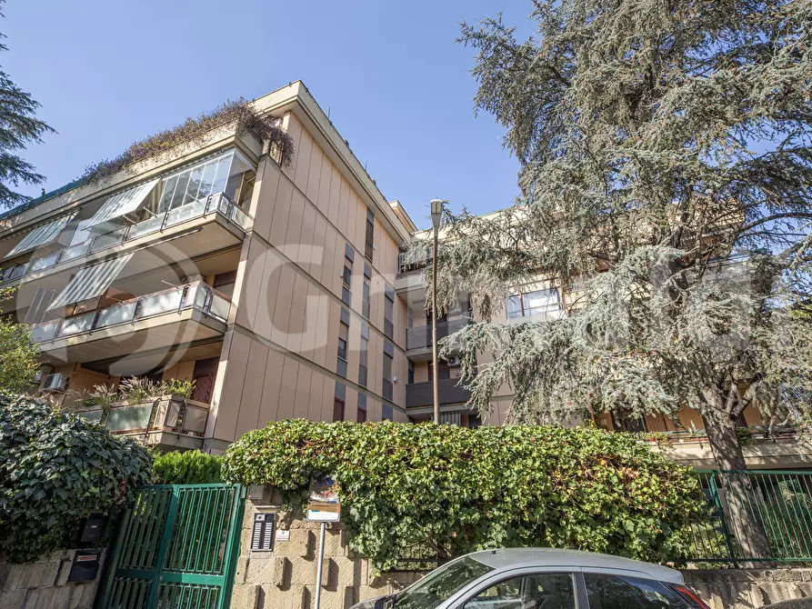 Immagine 31 di Appartamento in vendita  in Via dei Faggella, 10 a Roma