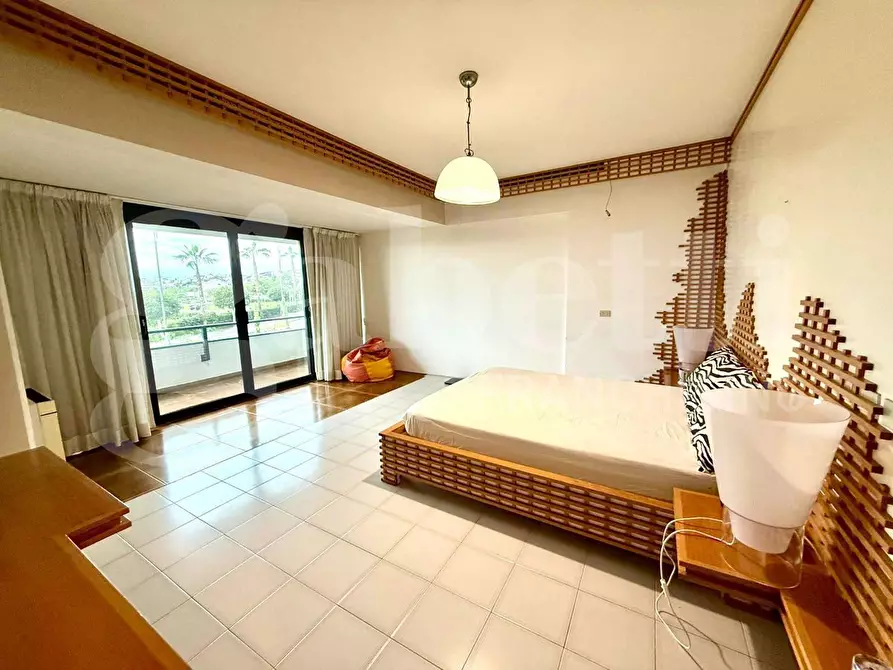 Immagine 18 di Villa in affitto  in Via Marina di Serapo, s.n.c a Gaeta