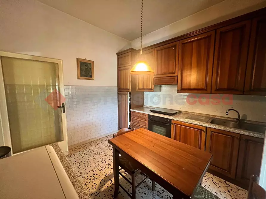 Immagine 12 di Appartamento in vendita  in Via Guglielmo Marconi a Spoleto