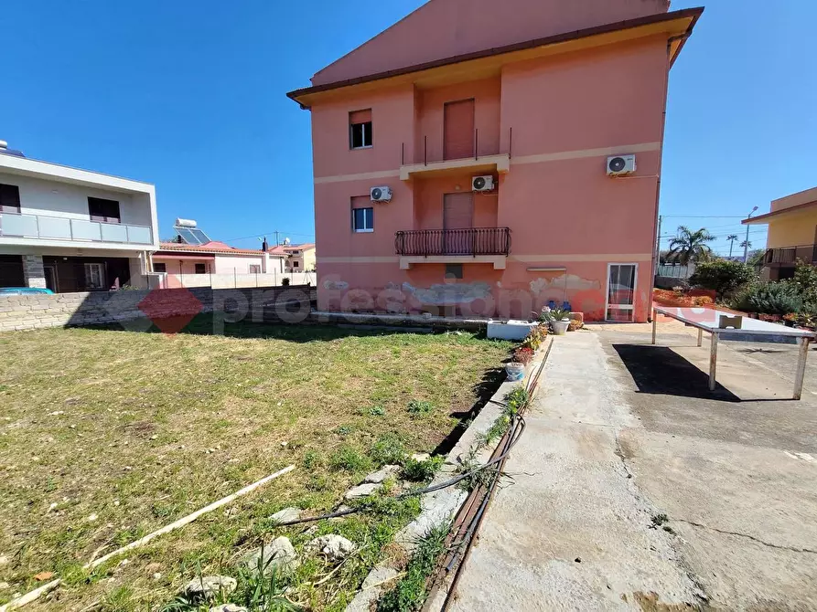 Immagine 31 di Villa in vendita  in Via agrigento, 14 a Siracusa