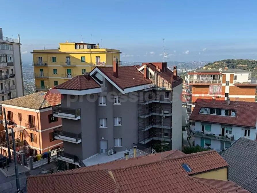 Immagine 19 di Attico in vendita  in Via Silvio Olivieri, 195 a Chieti
