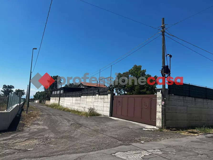 Immagine 1 di Terreno agricolo in affitto  in Via Stromboli, sn a Belpasso