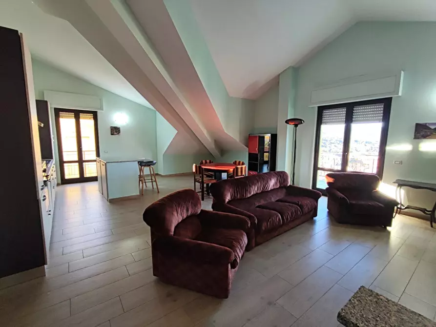 Immagine 24 di Attico in vendita  in Via SCESA FORESTA -PINI SUB11, SNC a Chiaravalle Centrale