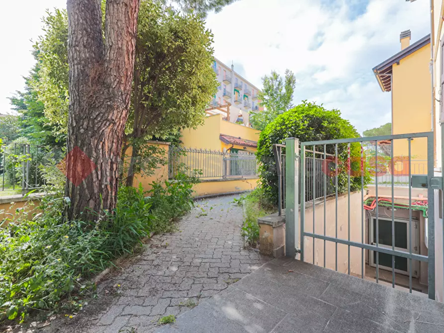 Immagine 1 di Appartamento in vendita  in Via Guelfa a Bologna