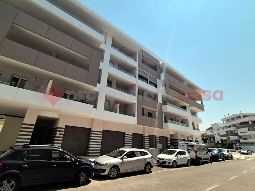 Immagine 2 di Appartamento in vendita  in Via LAGRAVINESE a Monopoli