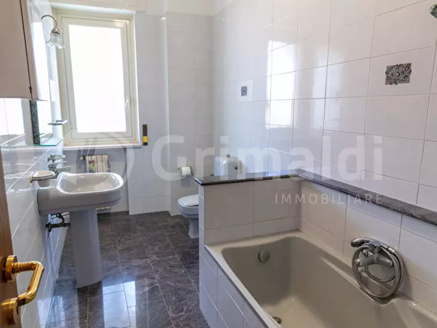 Immagine 14 di Appartamento in vendita  in Largo Dicone a Siracusa