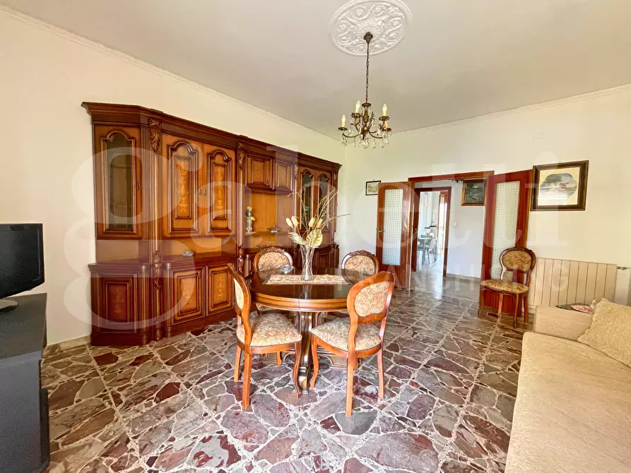 Immagine 2 di Appartamento in vendita  in Via Mameli, 10 a Gaeta