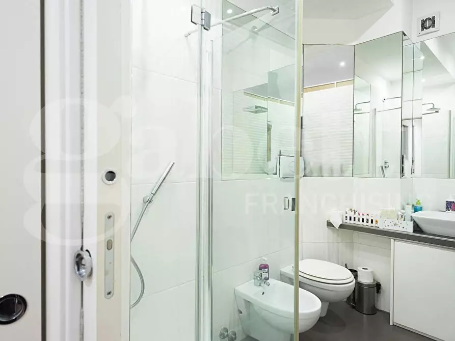 Immagine 25 di Appartamento in vendita  in Via Scipione Capece a Napoli