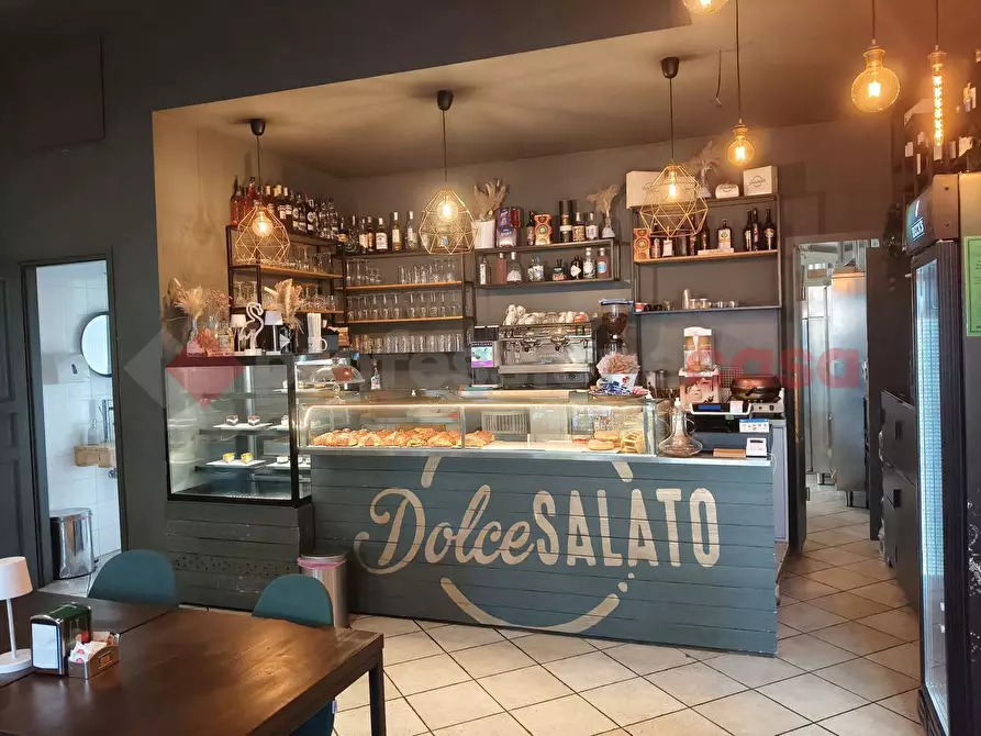 Immagine 3 di Bar / Ristorante in vendita  in Viale Regina Margherita, 38 a Anagni