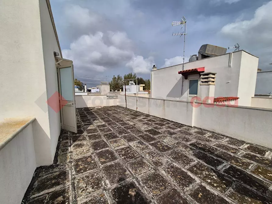 Immagine 10 di Villa in vendita  in Piazza DELLE ORCHIDEE, 18 a Brindisi