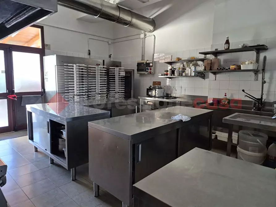 Immagine 10 di Bar / Ristorante in vendita  in Contrada MARTINA, SNC a Latiano