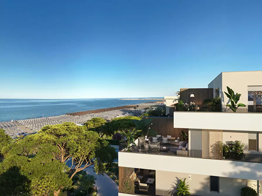 Immagine 7 di Appartamento in vendita  in Via Lungomare Zara, snc a Giulianova