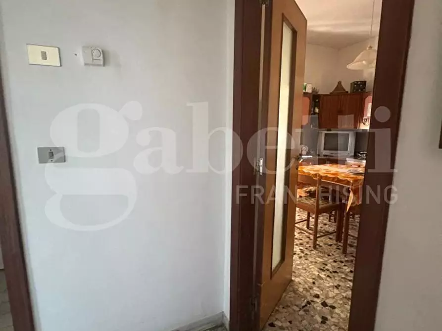 Immagine 32 di Appartamento in vendita  in Piazza Ernesto Cesaro, 55 a Torre Annunziata