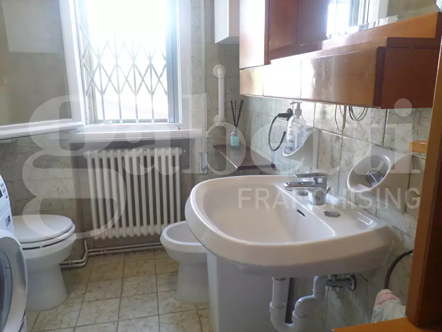 Immagine 22 di Appartamento in vendita  in Via Mascagni, 1 a Cento