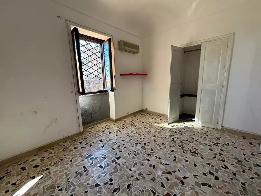 Immagine 6 di Appartamento in vendita  in Via Mirabella, 23 a Siracusa