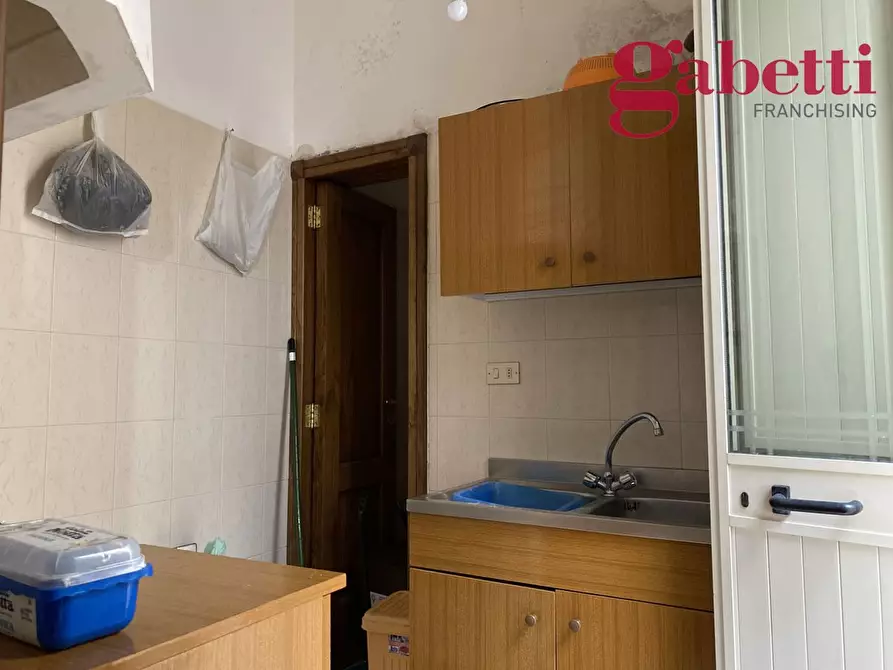 Immagine 10 di Casa indipendente in vendita  in Via stazione a Bagnolo Del Salento