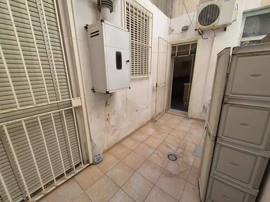 Immagine 9 di Appartamento in vendita  in Via Santa Maria di GesÃ¹, 12 a Siracusa