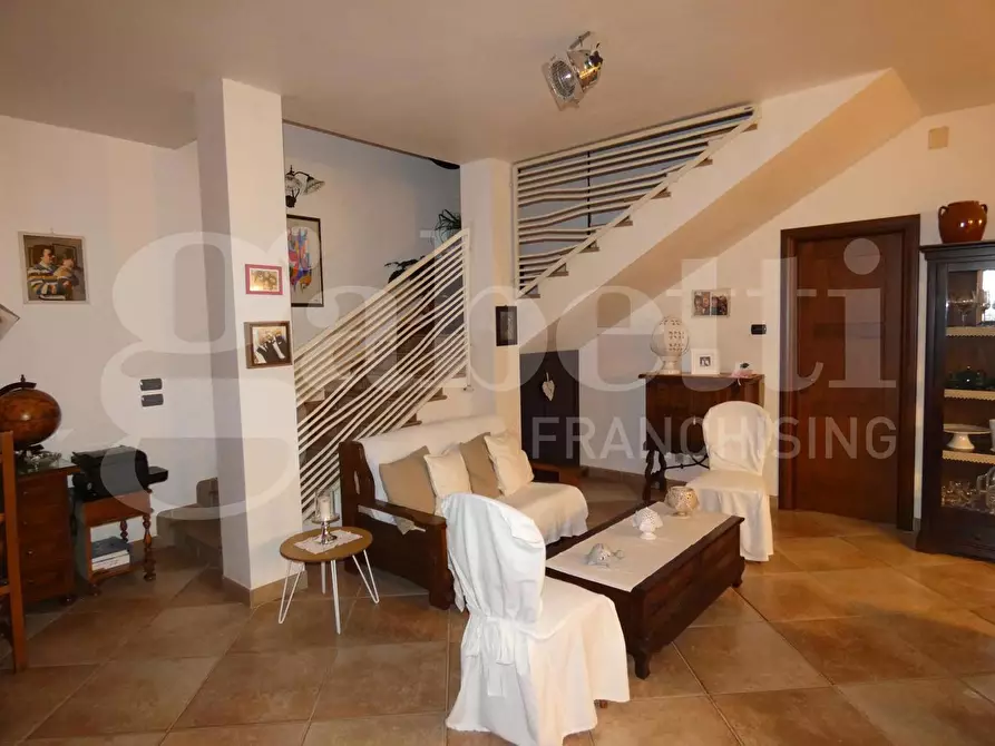 Immagine 11 di Villa in vendita  in Contrada Fiorentino, sn a Ostuni