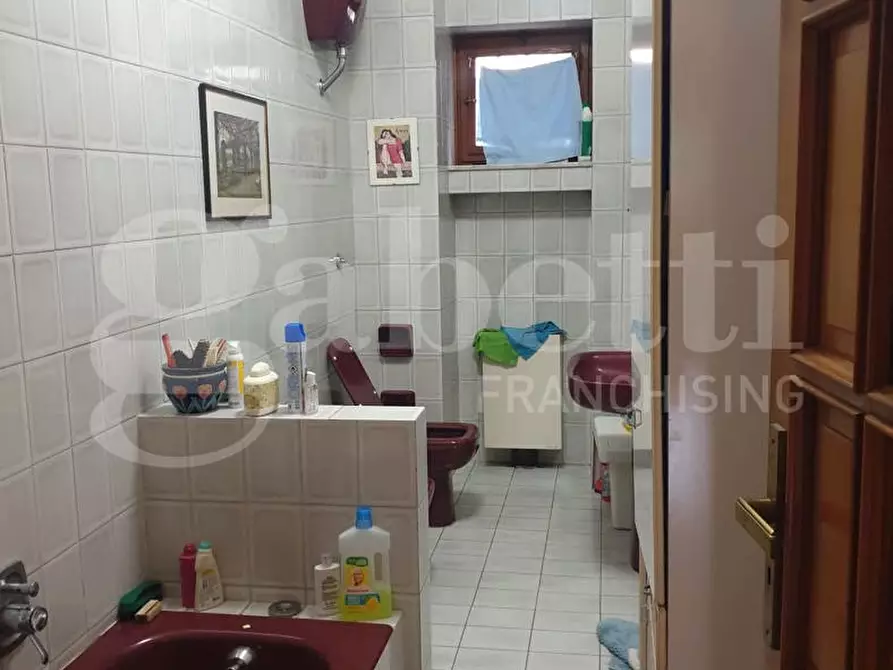 Immagine 38 di Appartamento in vendita  in Via SCHUMAN a Bari