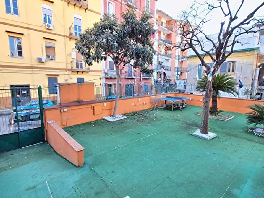 Immagine 2 di Villa in vendita  in Via Filippo Maria Briganti a Napoli