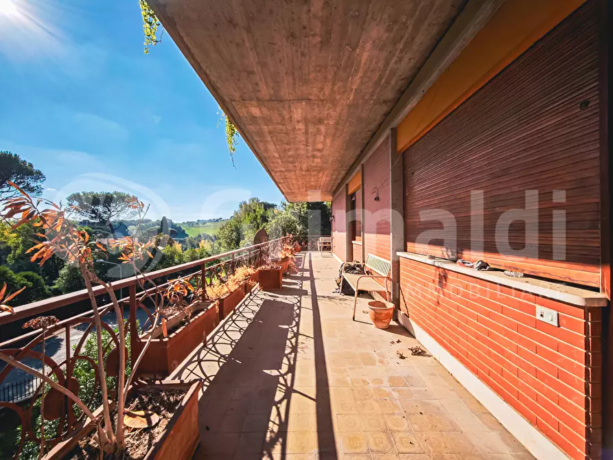 Immagine 8 di Appartamento in vendita  in Via Campodimele, 1 a Roma
