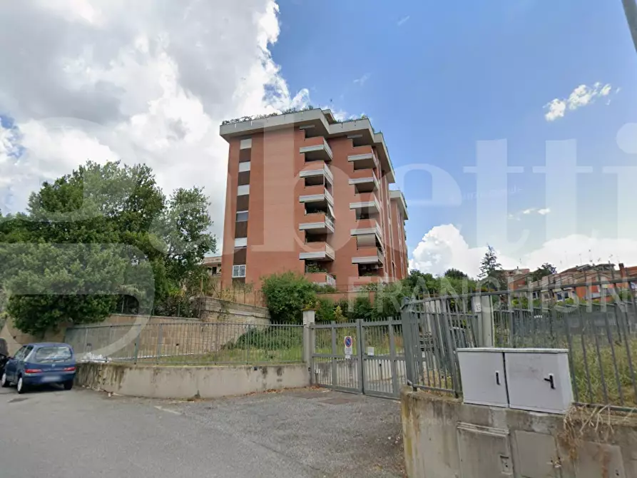 Immagine 2 di Appartamento in vendita  in Via dei Marcellini, 33 a Roma