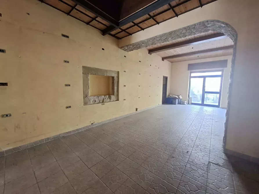 Immagine 14 di Negozio in vendita  in Via Firenze, 13 a Sora