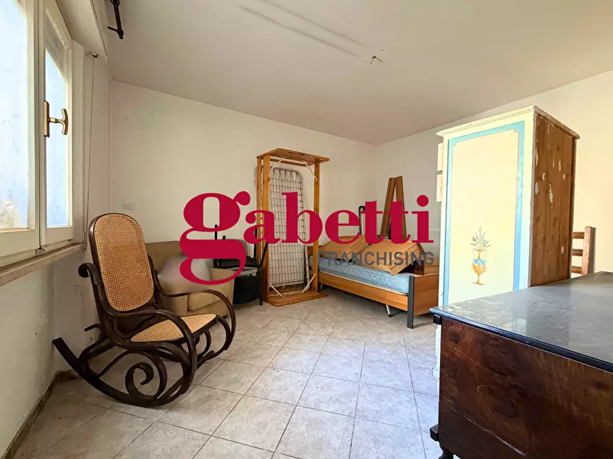 Immagine 15 di Appartamento in vendita  in Via Cavour a Novafeltria