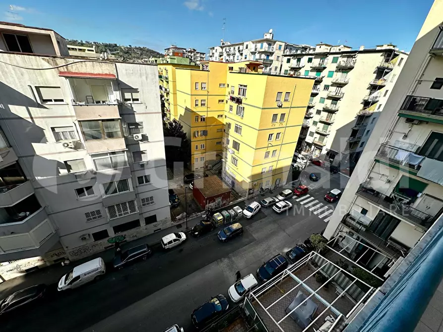 Immagine 23 di Appartamento in vendita  in Via rodi, 4 a Napoli