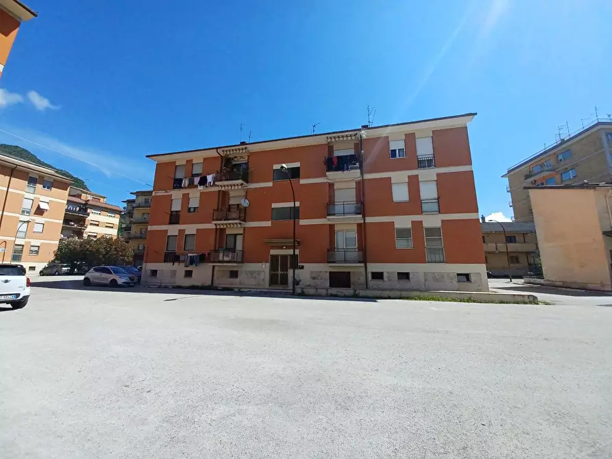Immagine 1 di Appartamento in vendita  in Via Cattaneo, 29 a Sora