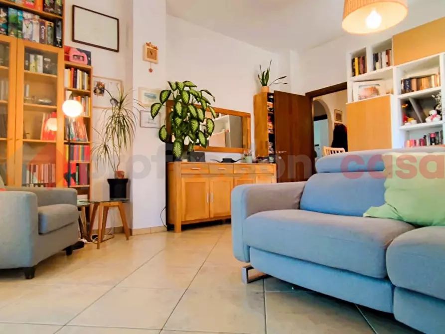 Immagine 36 di Appartamento in vendita  in Via TOGLIATTI, 11 a Locate Di Triulzi