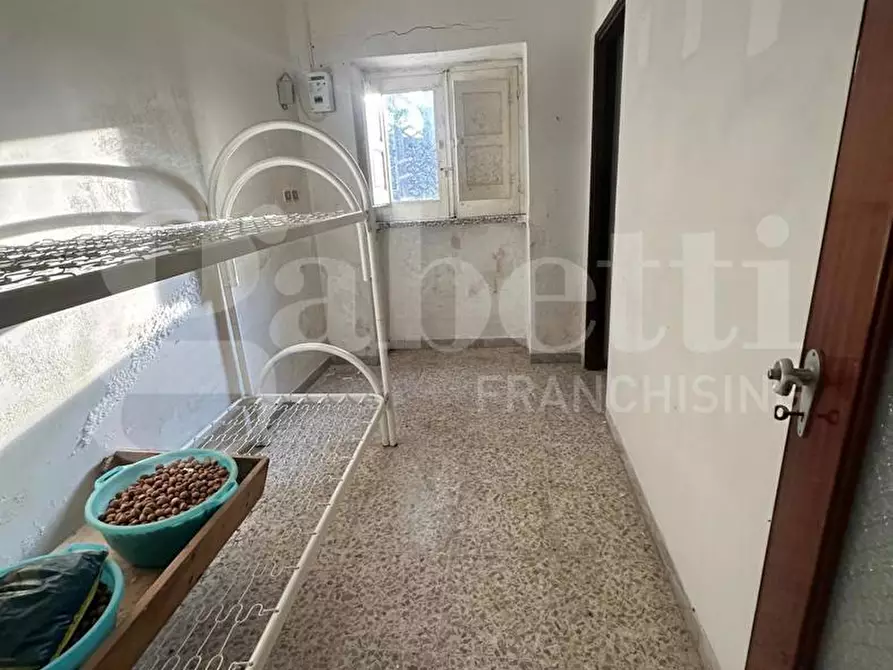 Immagine 14 di Villa in vendita  in Contrada Fiorentino, sn a Ostuni