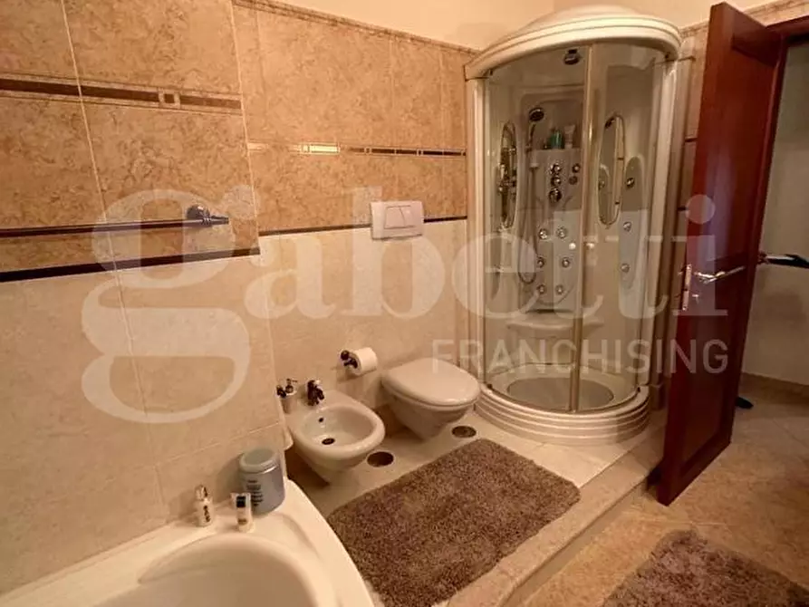 Immagine 14 di Attico in vendita  in Via Foggia, sn a Ostuni