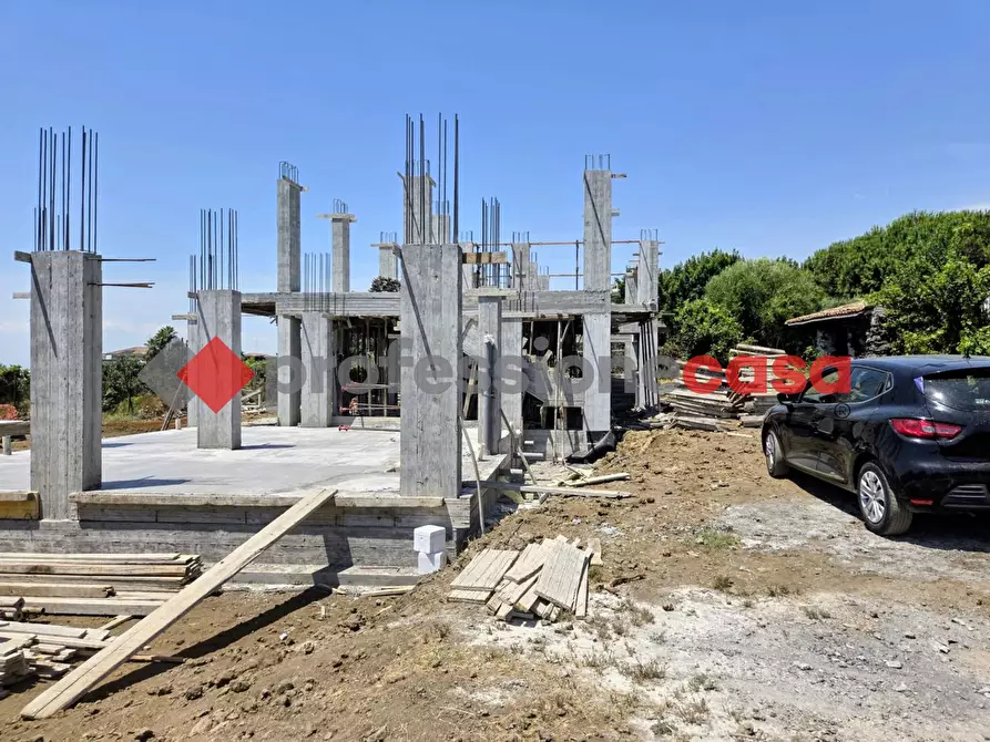 Immagine 16 di Villetta a schiera in vendita  in Via Cristoforo Colombo a San Gregorio Di Catania
