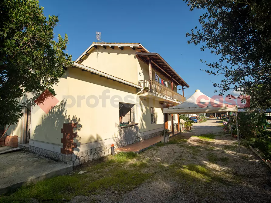 Immagine 5 di Casa indipendente in vendita  in Via PONTE MAGGIORE, 1 a Terracina