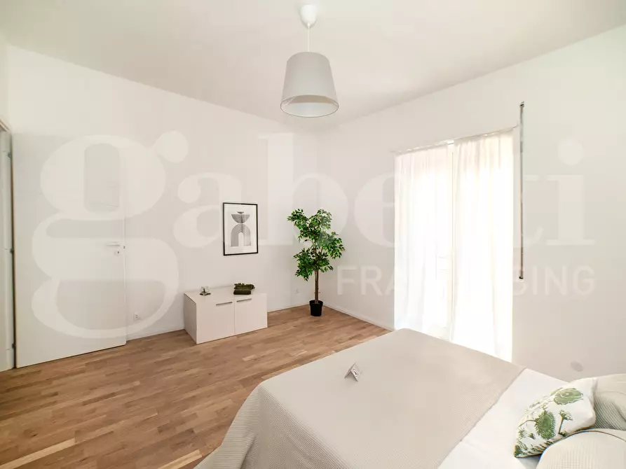 Immagine 8 di Appartamento in vendita  in Via Buggiano, 10 a Roma