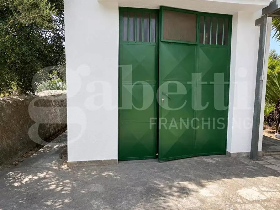 Immagine 37 di Villa in vendita  in Contrada San Benedetto, sn a Ostuni