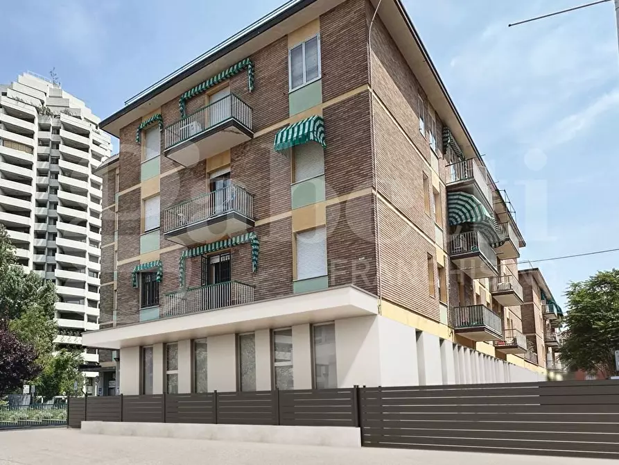 Immagine 1 di Appartamento in vendita  in Via Emilio Zago, 8 a Bologna