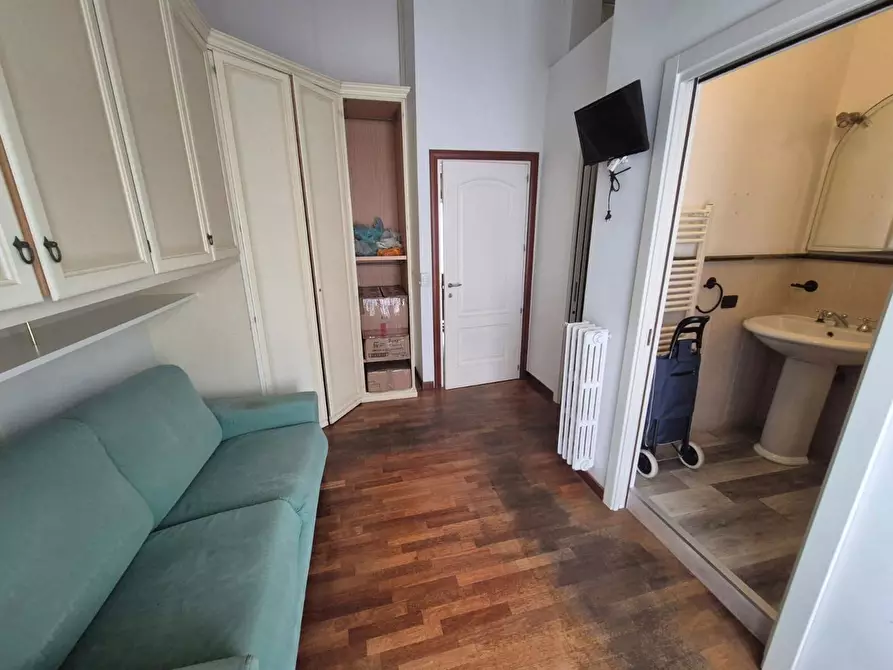 Immagine 5 di Appartamento in vendita  in Corso giacomo matteotti, 45 a Siracusa