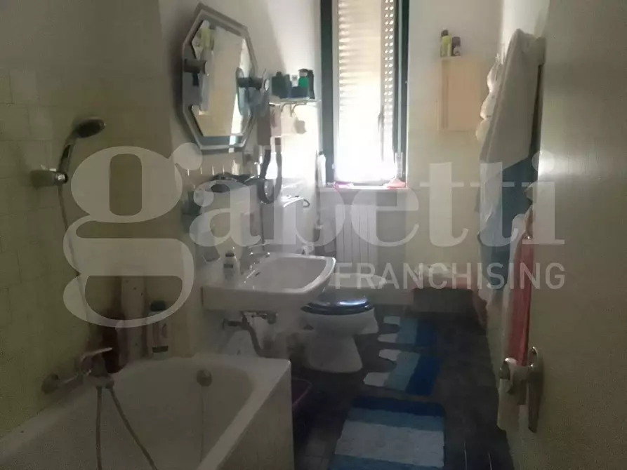 Immagine 5 di Appartamento in vendita  in Corso BRUNO BUOZZI, 148 a Taranto