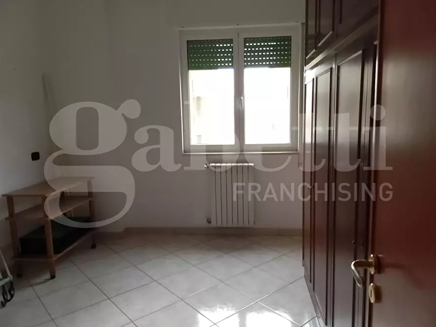 Immagine 9 di Appartamento in vendita  in Via GIACOMO LEOPARDI, 58 a Taranto